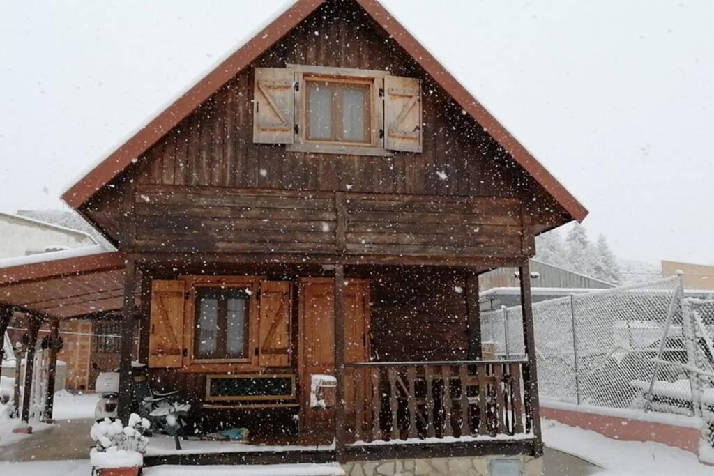 Cabana De Madera Especial Y Acogedora Cardenete Zewnętrze zdjęcie
