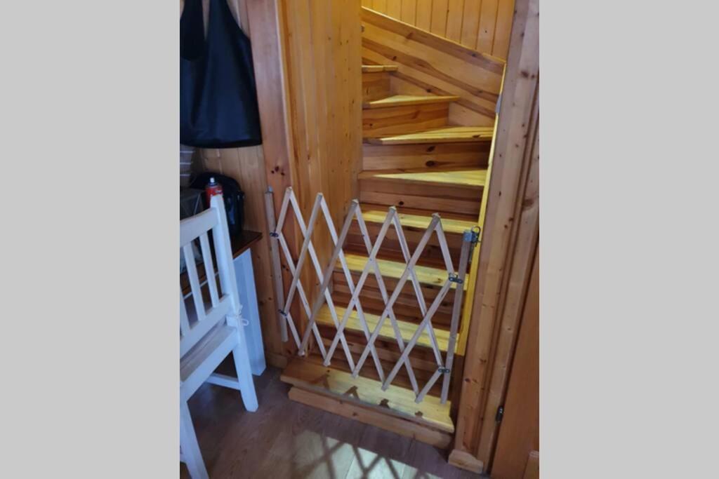 Cabana De Madera Especial Y Acogedora Cardenete Zewnętrze zdjęcie