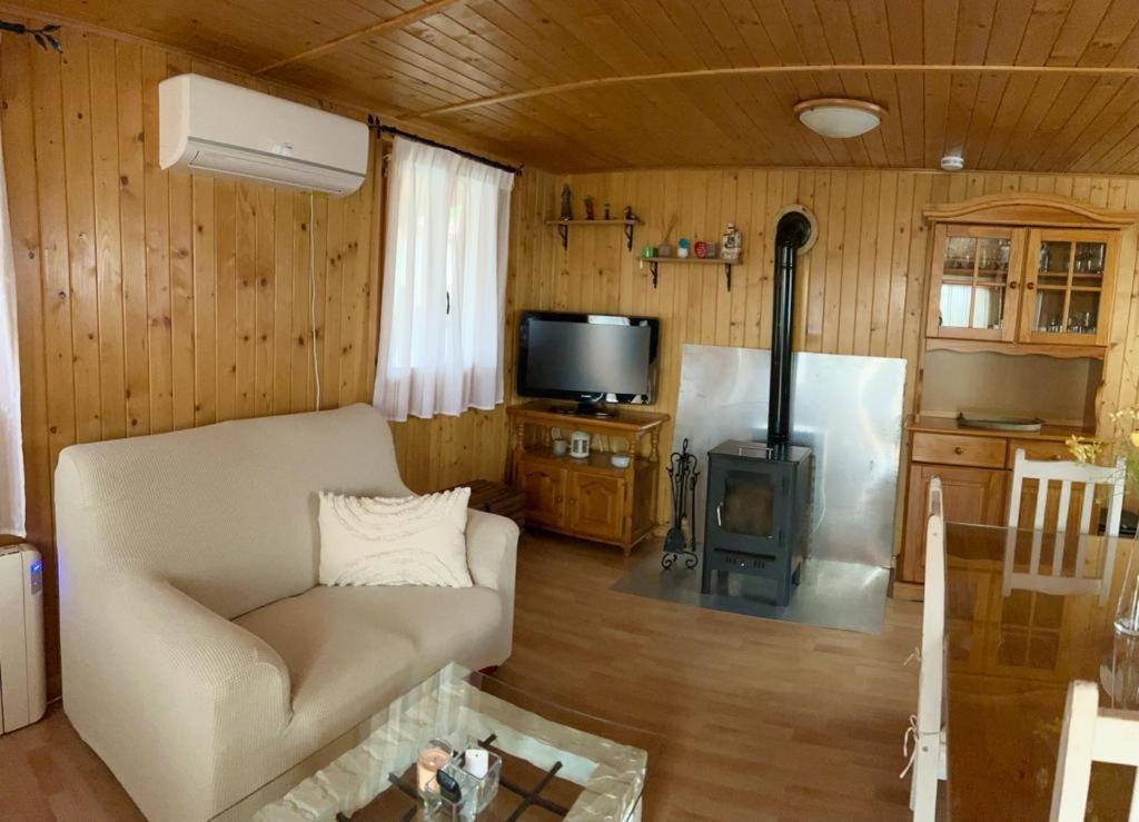 Cabana De Madera Especial Y Acogedora Cardenete Zewnętrze zdjęcie