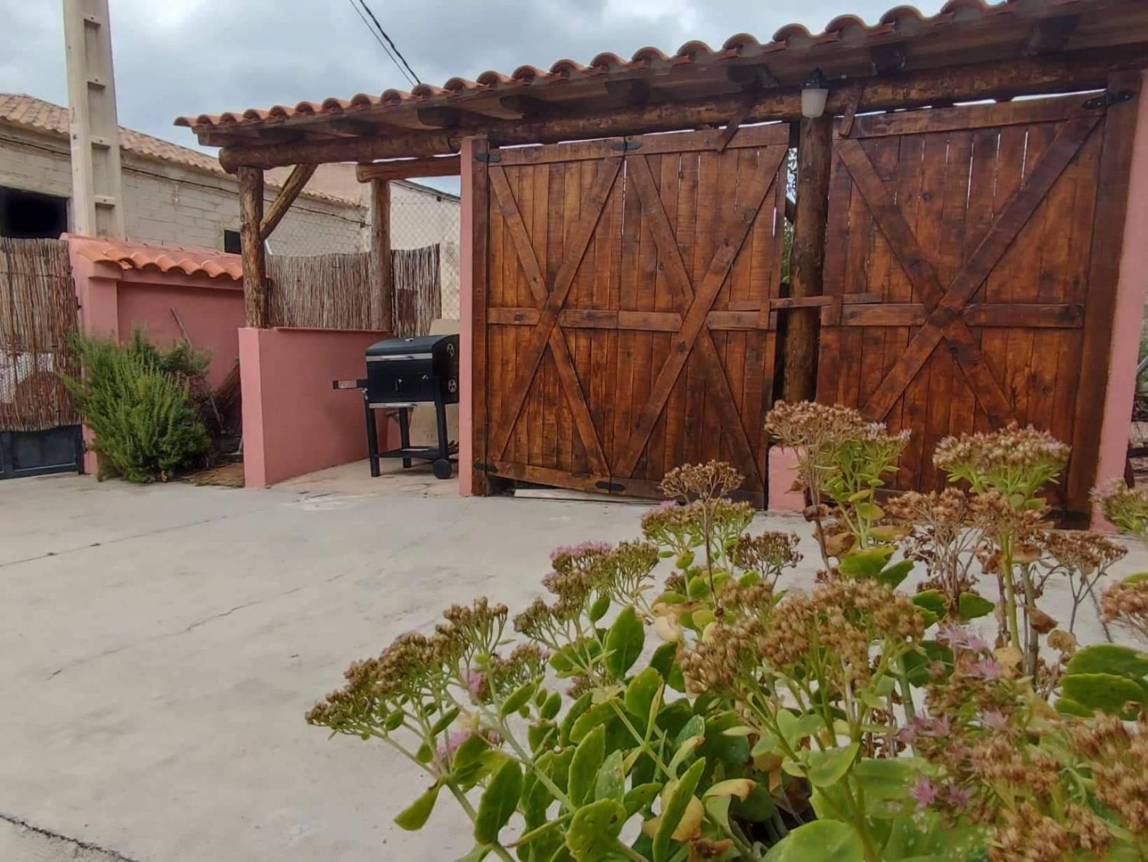 Cabana De Madera Especial Y Acogedora Cardenete Pokój zdjęcie